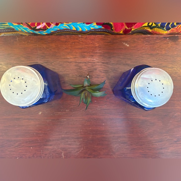 Vintage Cobalt Blue Salt and Pepper Shakers - Picture 4 of 5